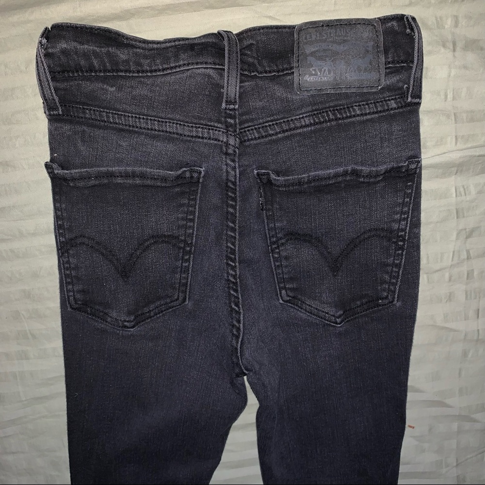 Levi’s High Rise Skinny Jeans!